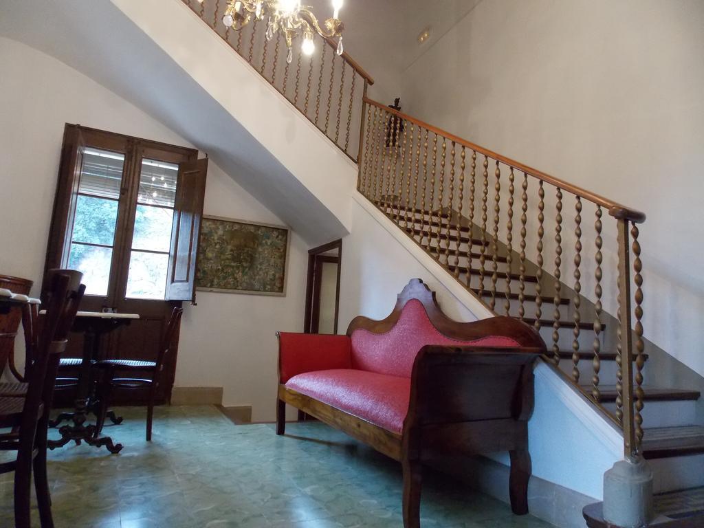 Hostal Cal Pla Sant Llorenc Savall Dış mekan fotoğraf