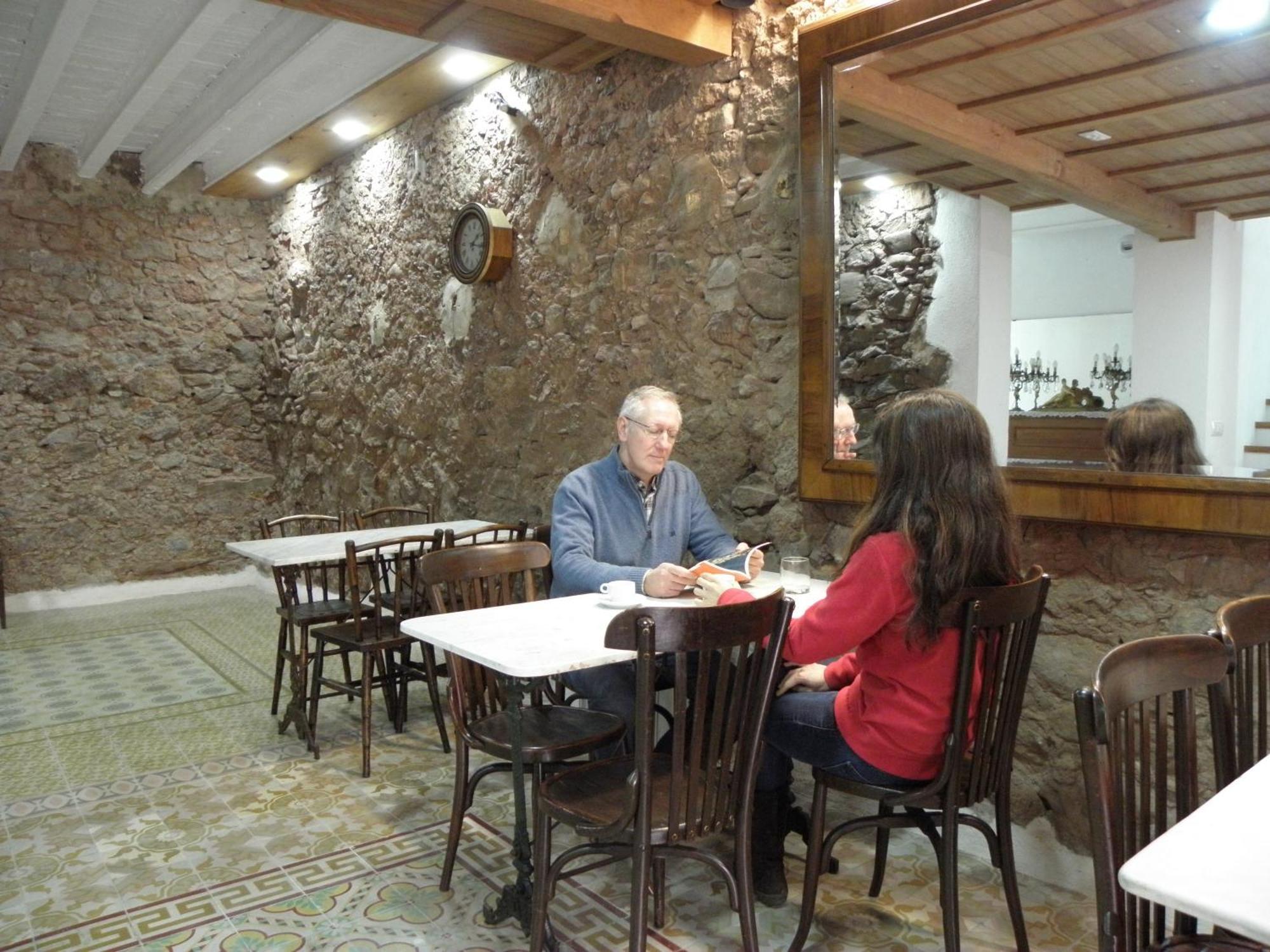 Hostal Cal Pla Sant Llorenc Savall Dış mekan fotoğraf
